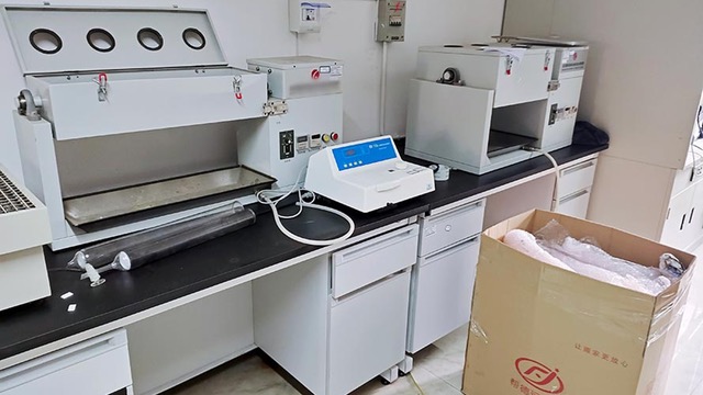 醫(yī)療設(shè)備安裝好才能保證其高精度和長壽命