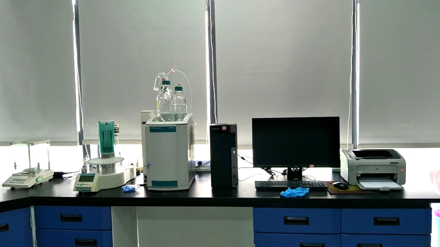 實(shí)驗(yàn)室儀器搬運(yùn) 實(shí)驗(yàn)室儀器搬運(yùn)