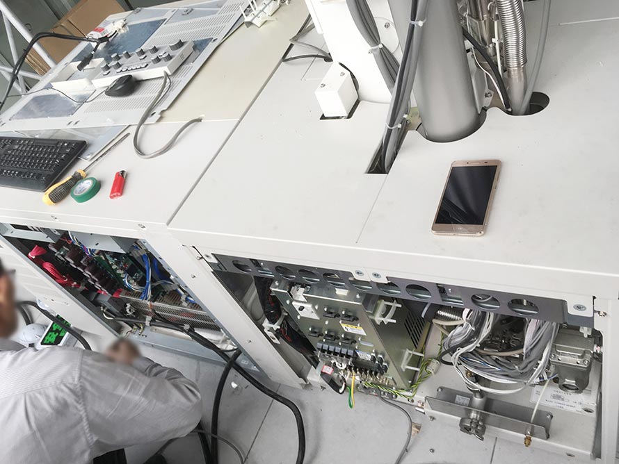 搬實(shí)驗(yàn)儀器 搬實(shí)驗(yàn)儀器