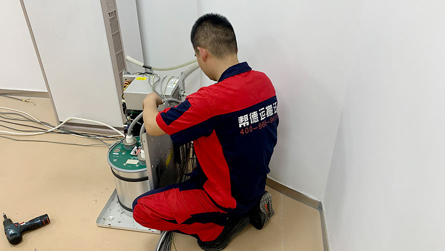 大型醫(yī)療設(shè)備搬運過程應(yīng)注意什么