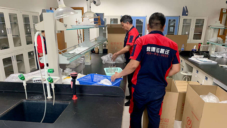 精密設(shè)備怎么搬？實(shí)用搬運(yùn)技巧與注意事項(xiàng)匯總